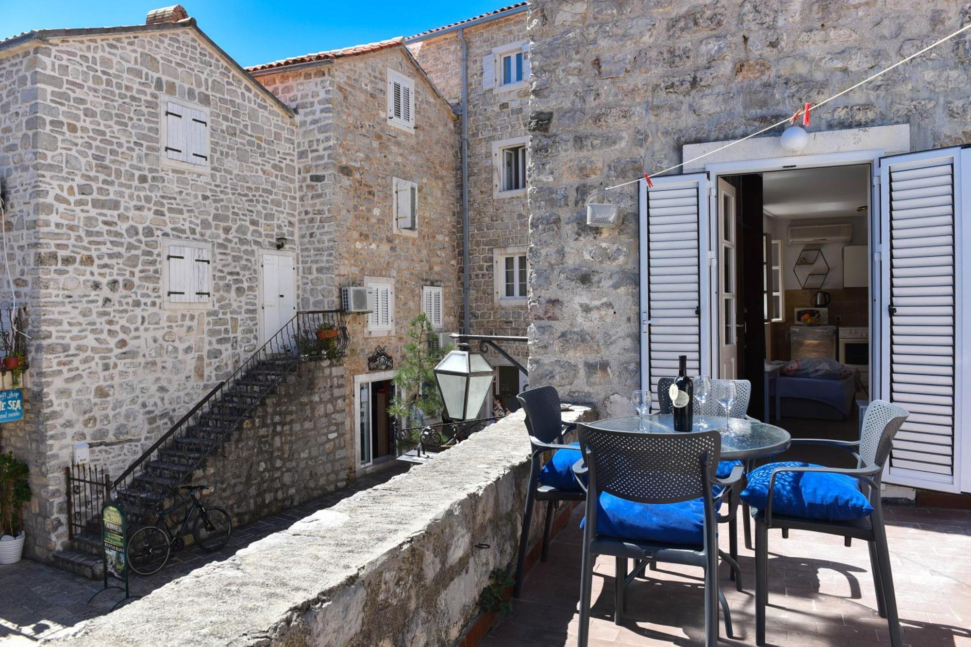 Apartment Lucky Budva Exterior foto